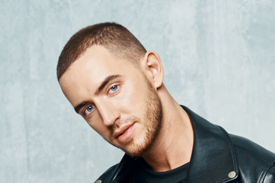 Gaya rambut buzz cut fade